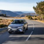 Por primera vez, los coches electrificados adelantan a la gasolina en Europa