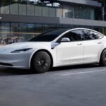 Tesla remodela su oferta en Europa: más autonomía en el Model 3, caída de ventas y la espera por el FSD